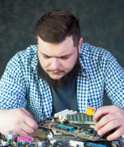 Expert Computer Repair Dubai | Same-Day Service - PC Care